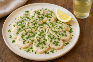 Carpaccio de poulet mariné au citron & herbes